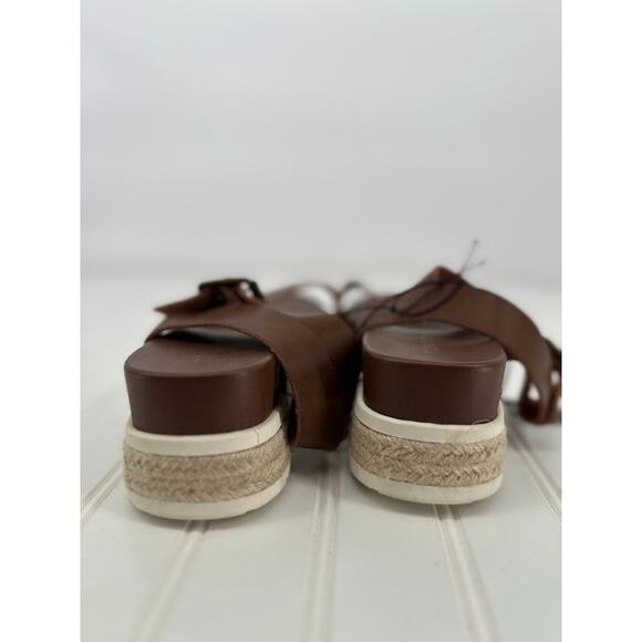 TORRID Womens Two Piece Sandal Size 7.5 WW WIDE Cognac Brown Strappy Ankle Strap - Picture 3 of 8